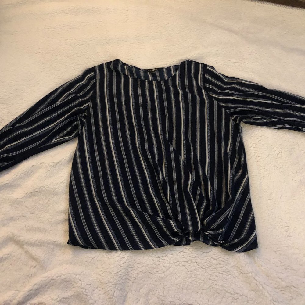 Long sleeve Women's blouse